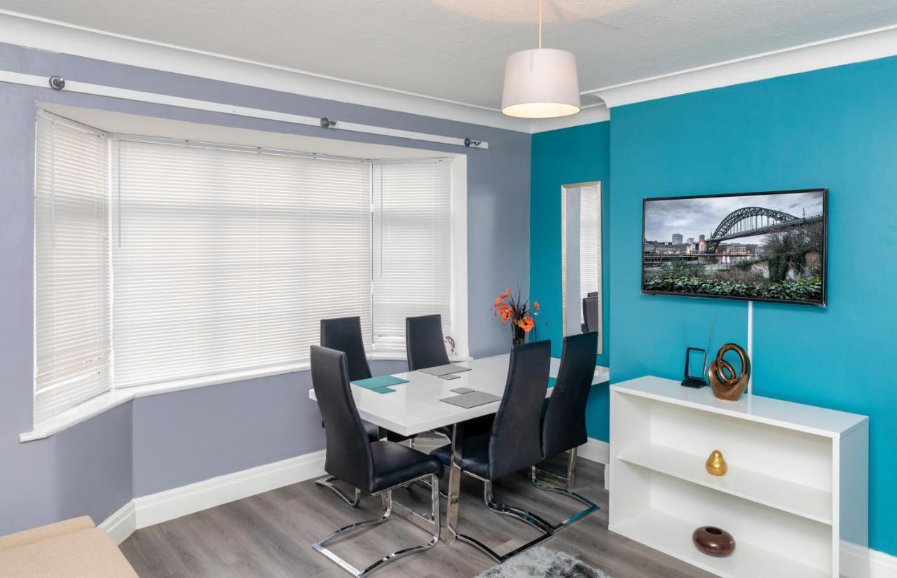 Leeds City Centre Spacious House Free Parking And Wi-Fi エクステリア 写真