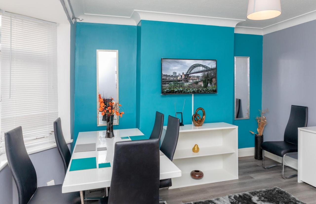 Leeds City Centre Spacious House Free Parking And Wi-Fi エクステリア 写真